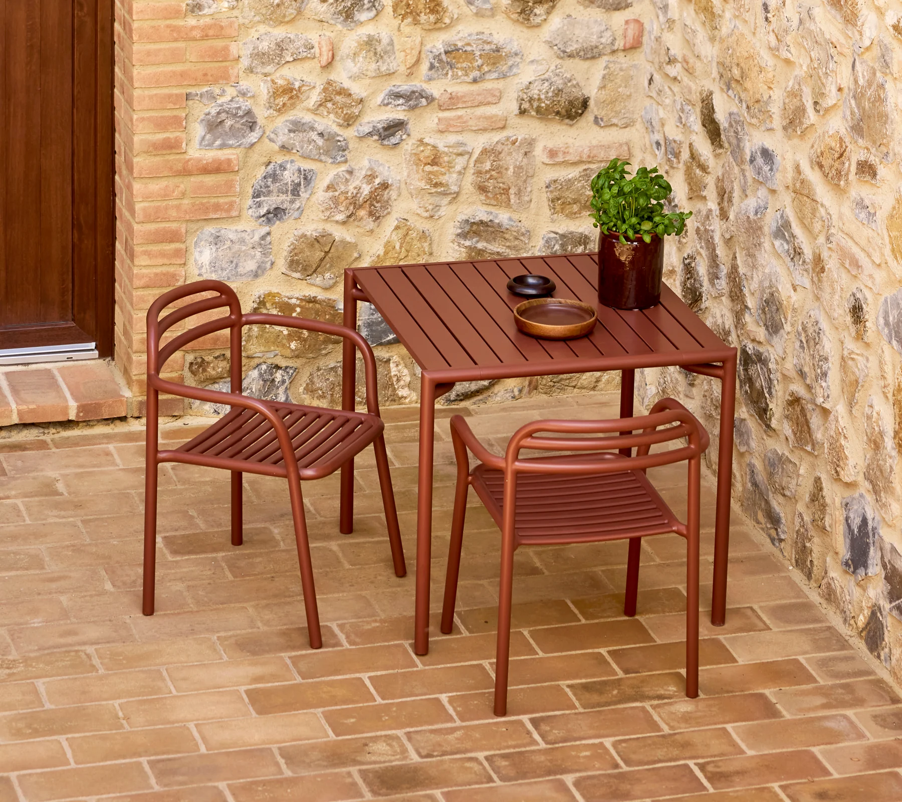 Bliss dining table - Image 4