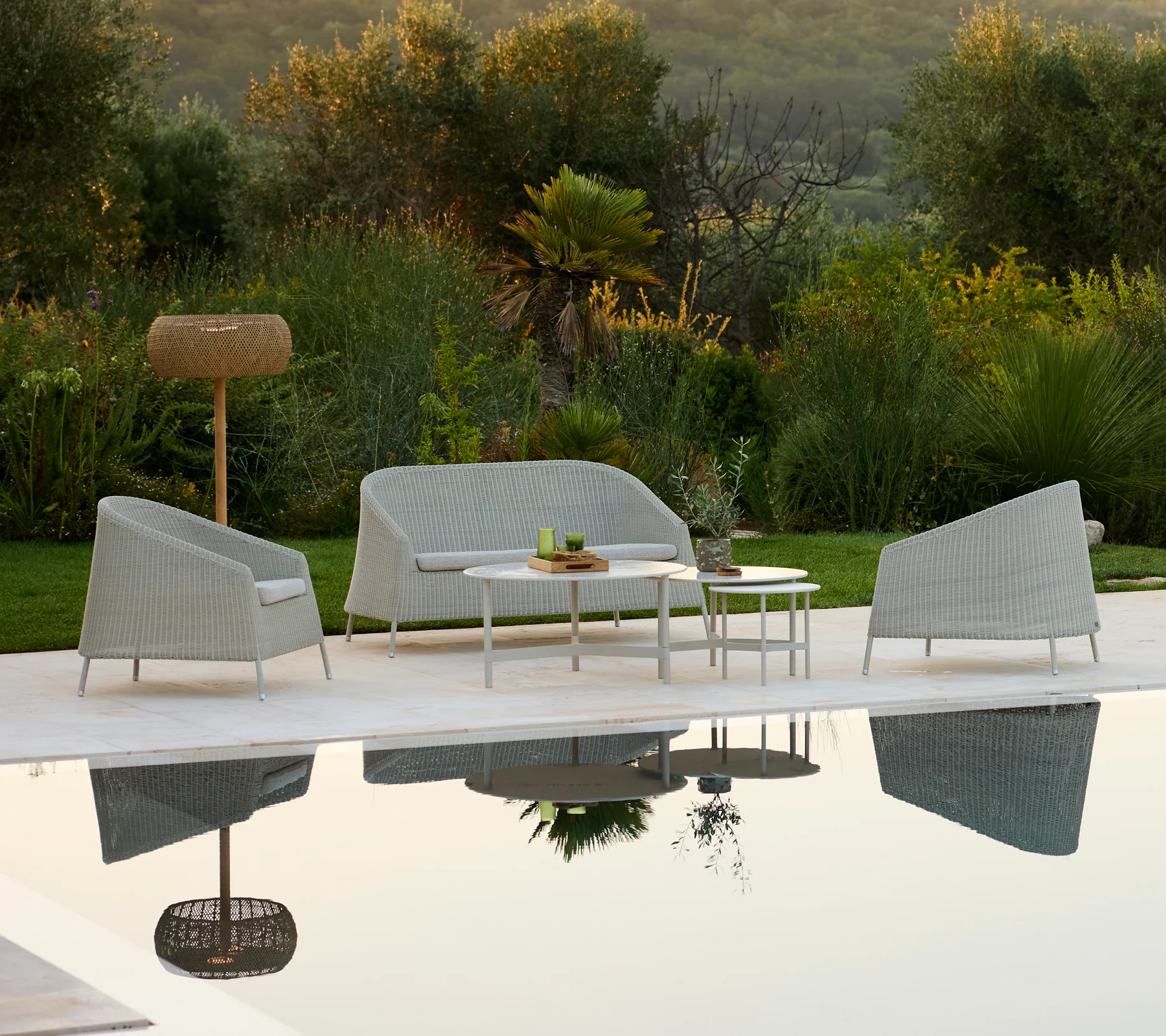 Twist coffee table, medium - Image 5
